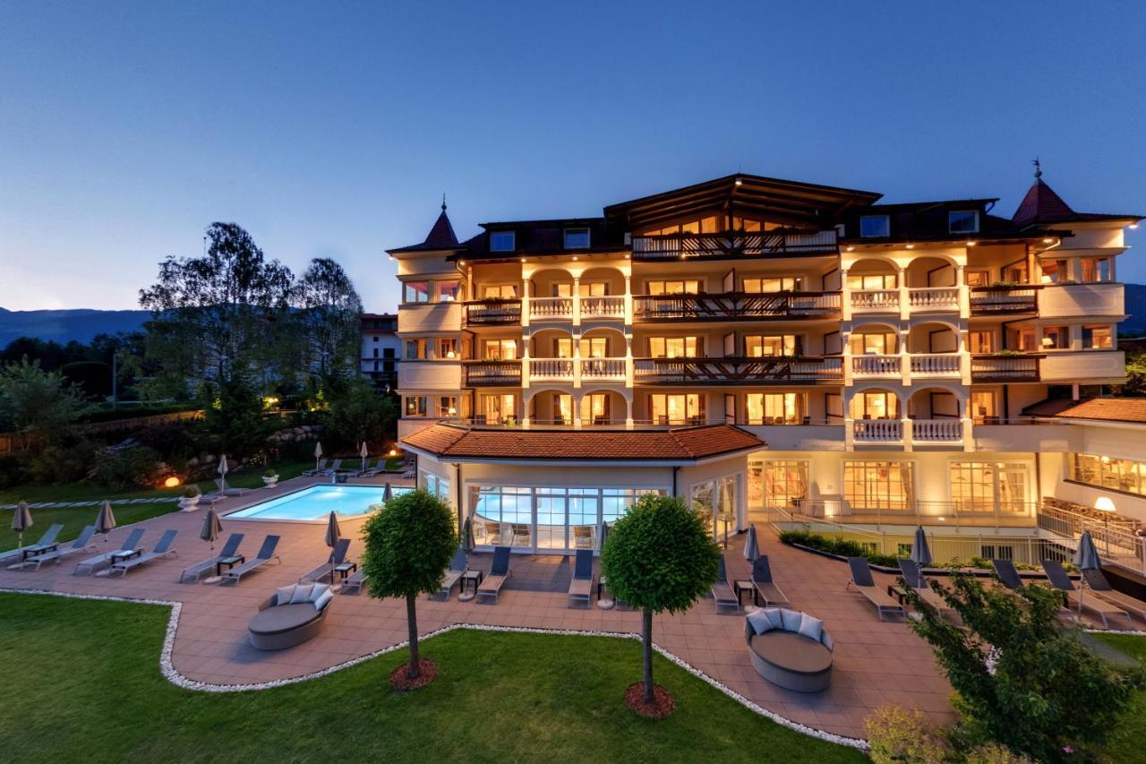 Majestic - Unique Spa Resort Brunico Esterno foto
